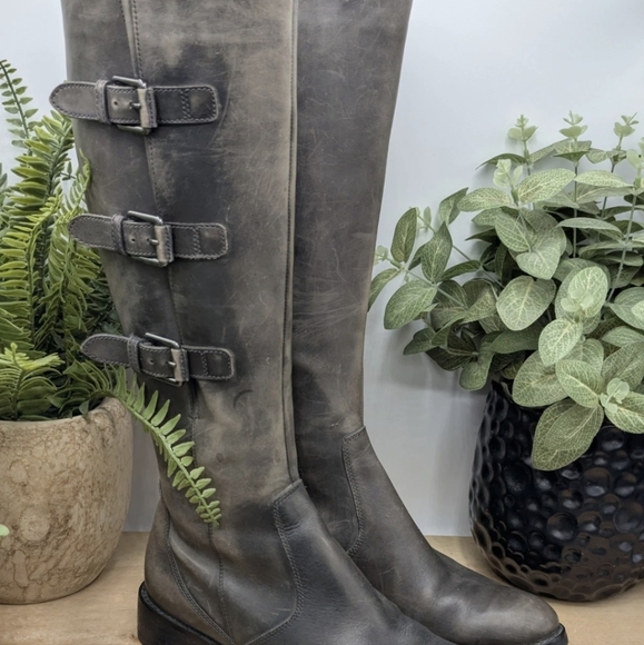 Ecco Hobart Distressed Knee High Women's Size 7.5/8 Buckle Side Heeled Boots - Picture 2 of 6